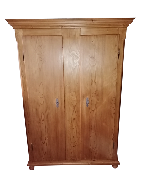 Dielenschrank Nr. 2047