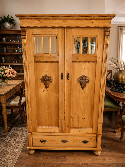 Schrank2586