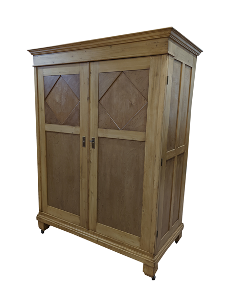 Schrank2278